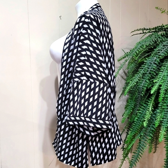 Banana Republic Moroccan Plus Size Cardigan B&W Print Women’s Sz L Kimono - Picture 5 of 11